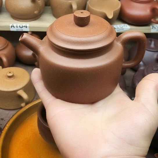 紫砂茶壶将坡泥得中230豪升左右