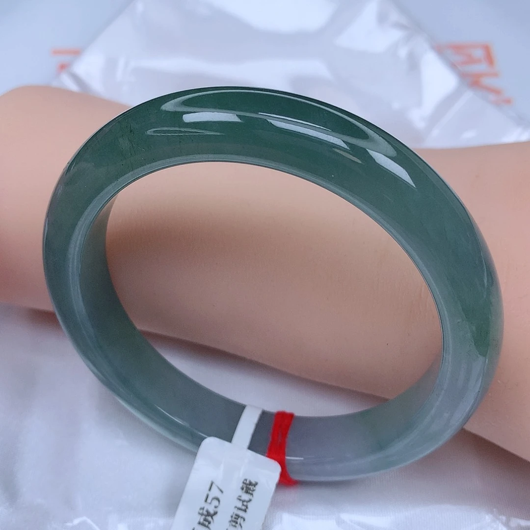【闪购商品】未镶嵌手镯翡翠，57
