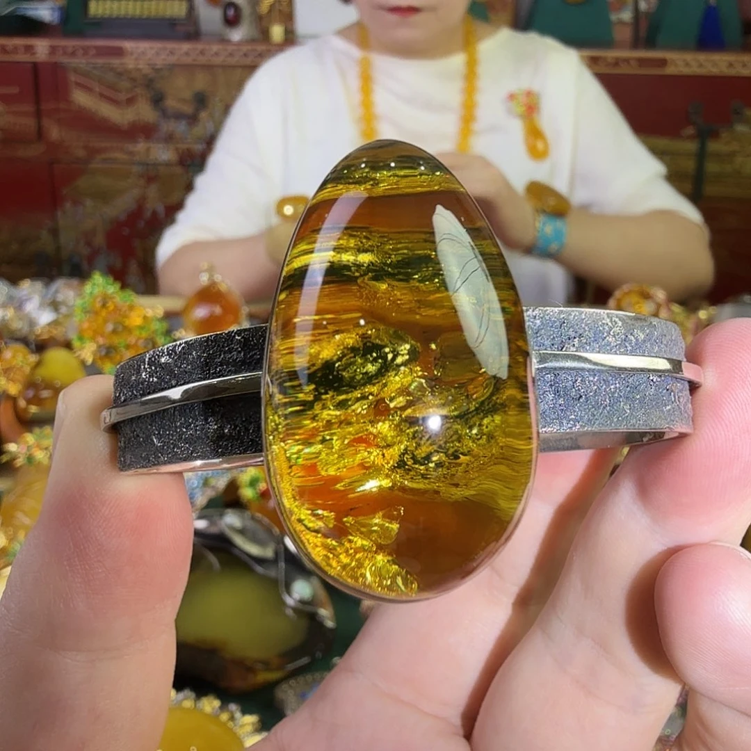 琥珀未镶嵌手镯首饰