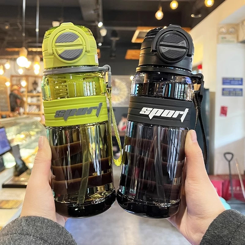 运动水杯男生大容量带茶隔杯子学生专用便携式防摔双饮吸管塑料杯