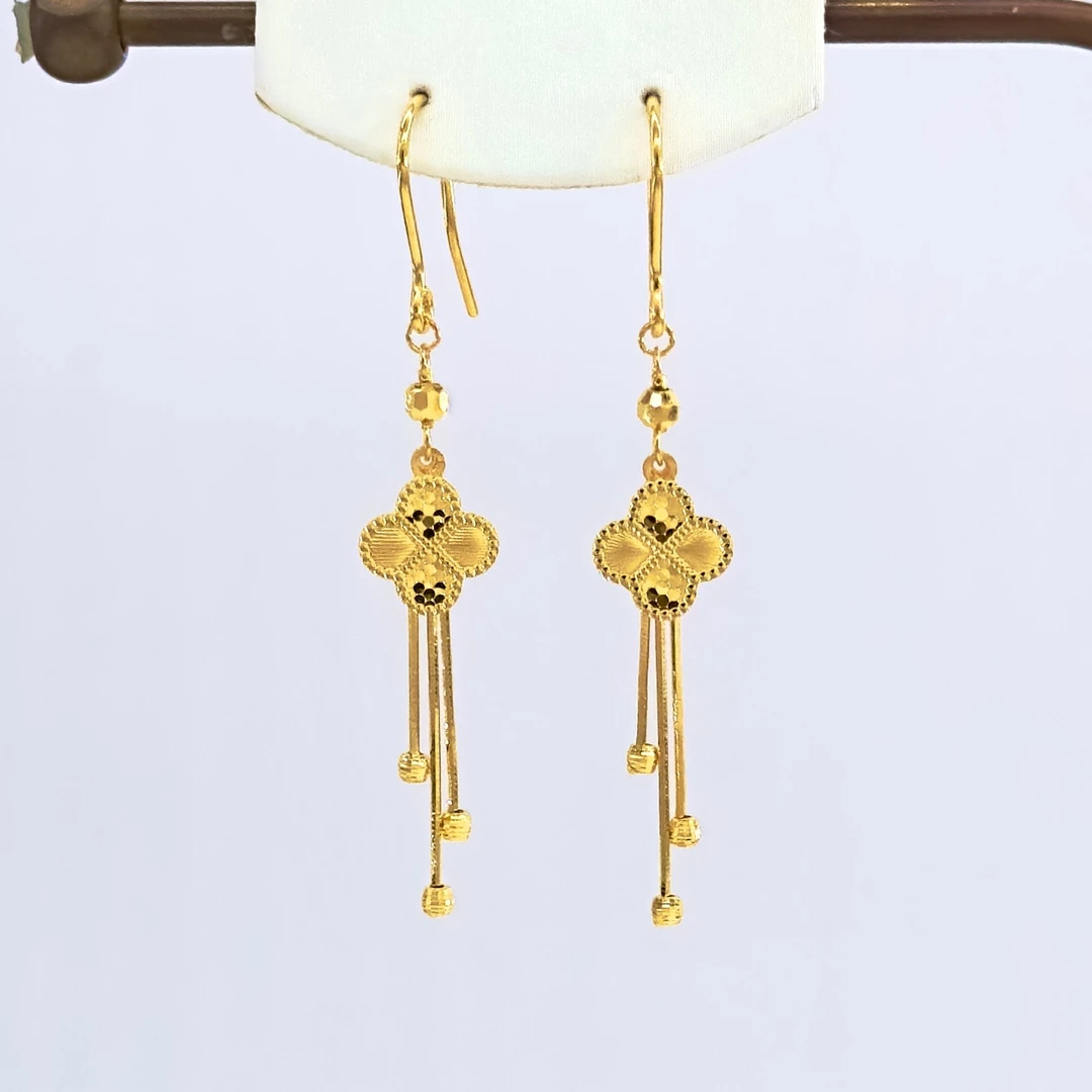 庚震黄金5G足金四叶草龙鳞拉丝蹦迪珠流苏耳勾耳坠3.97/3.99