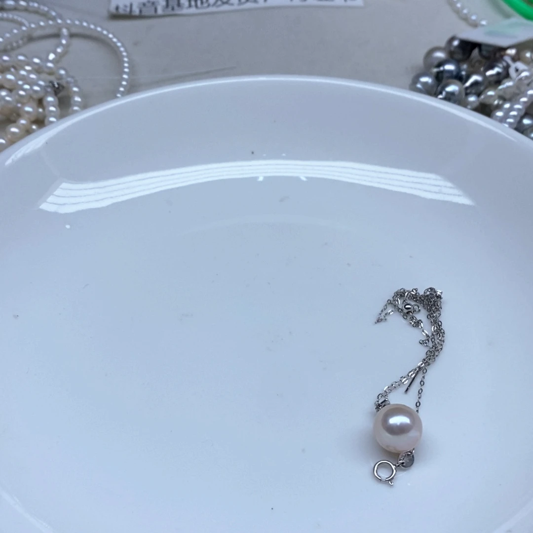 颈饰未镶嵌淡水珍珠