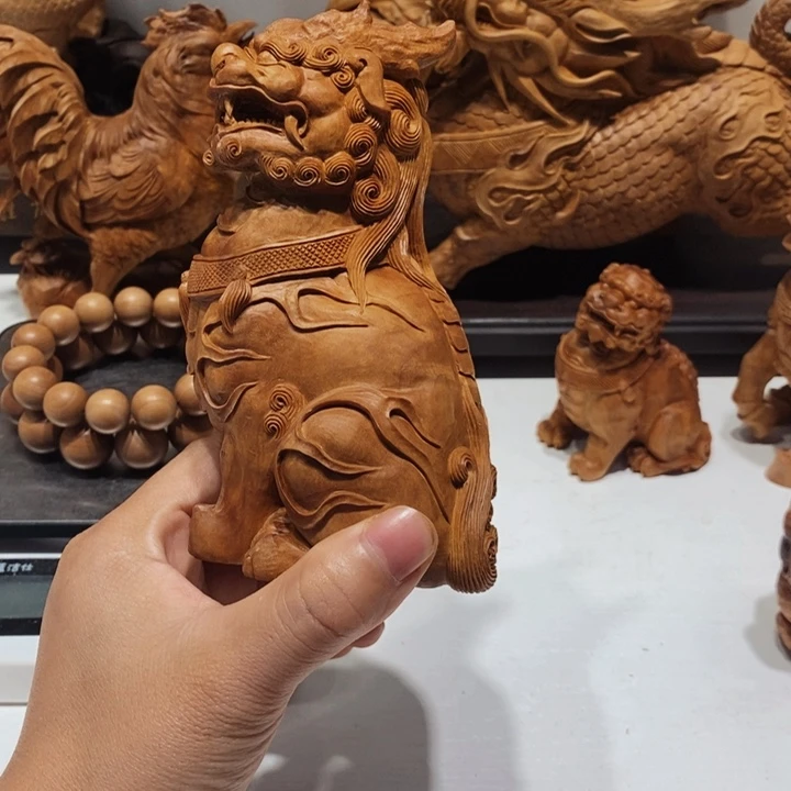 用***8檀香木老山檀香《貔貅》桌面摆件