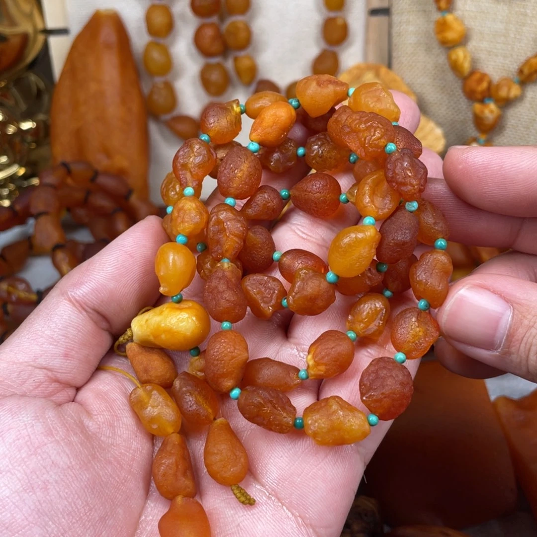 琥珀珠宝奇石未镶嵌