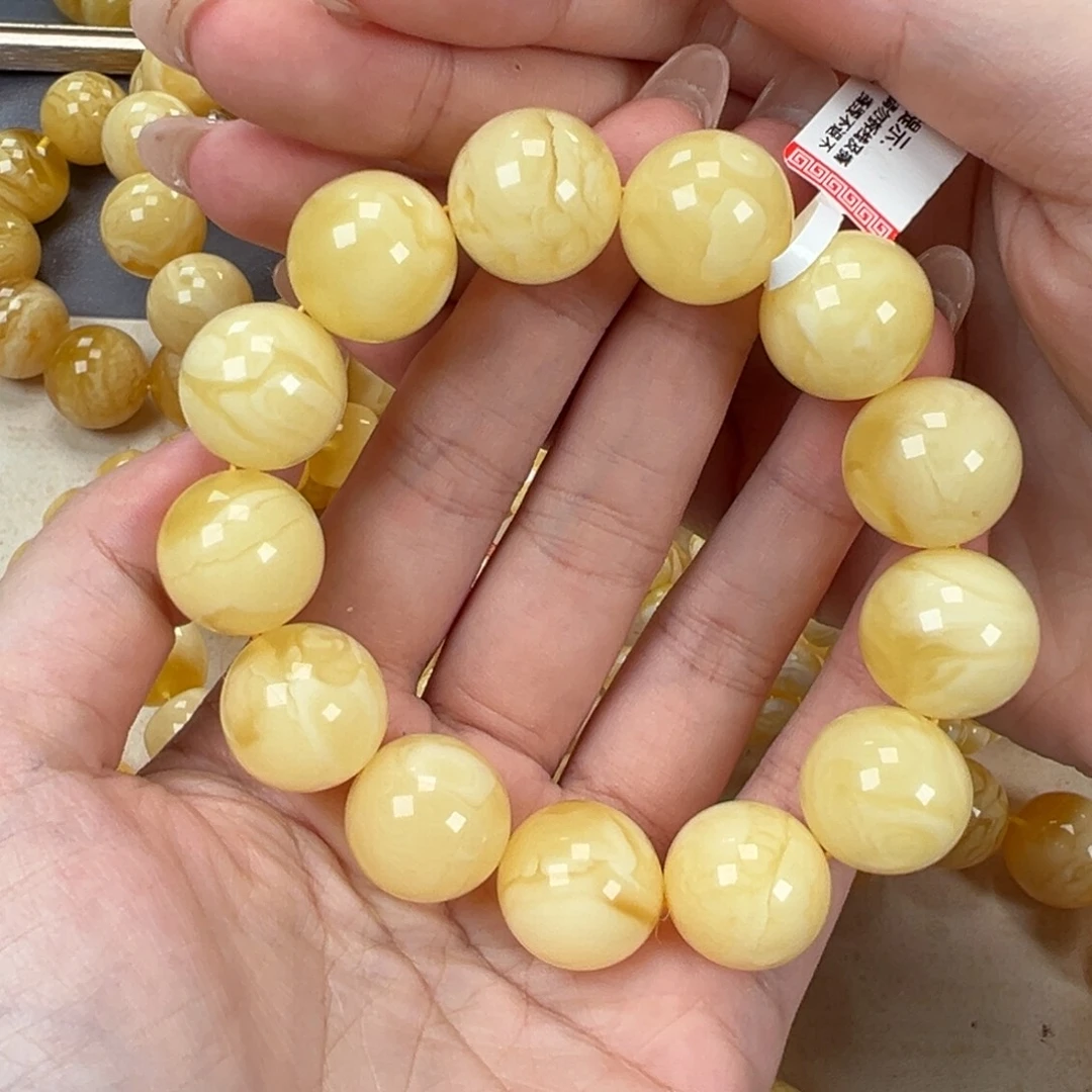 手链琥珀未镶嵌40.4白蜡
