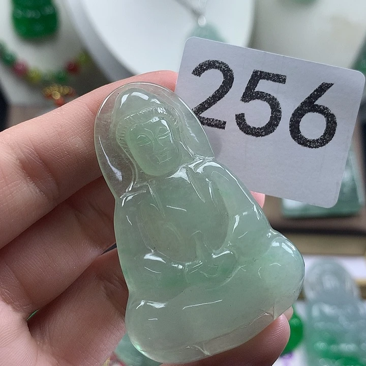 吊坠(赠链)未镶嵌翡翠