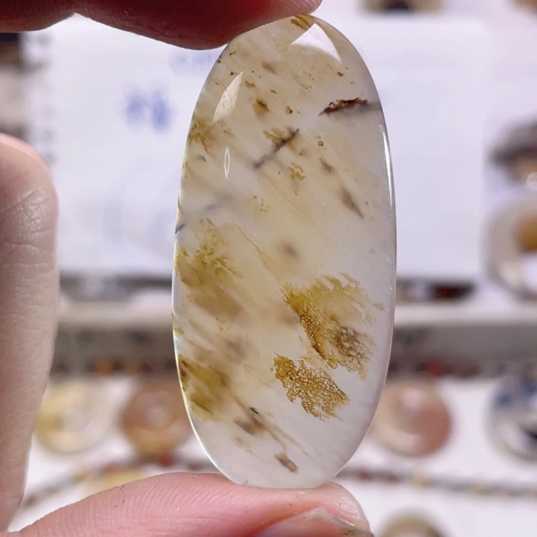 玛瑙/玉髓未镶嵌珠宝奇石