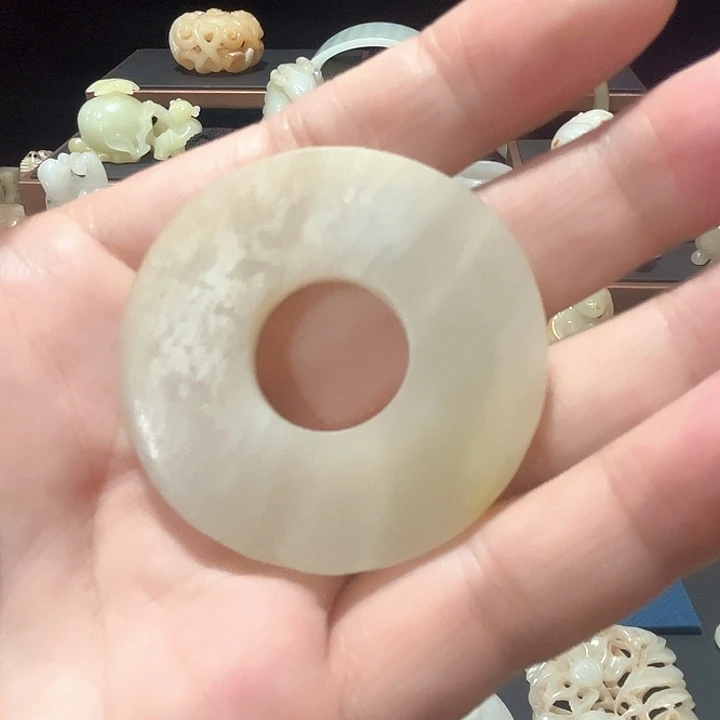 未镶嵌和田玉挂件