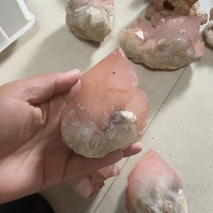 水晶珠宝半成品未镶嵌艾**亚