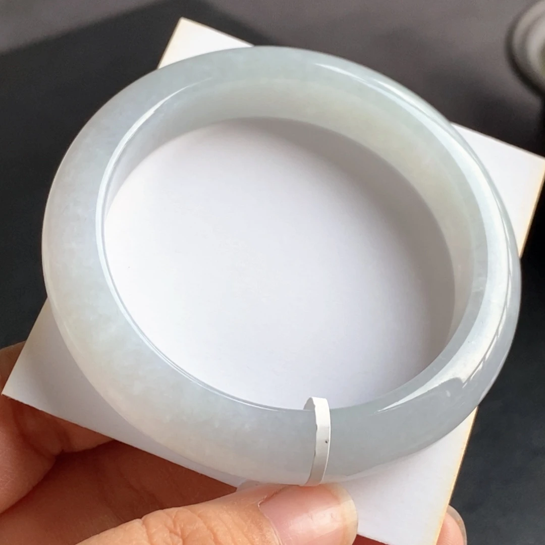 翡翠手镯未镶嵌43号