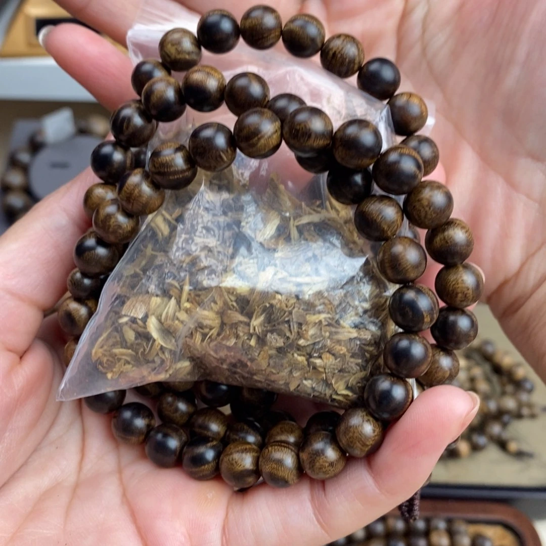 大***义沉香碎屑沉香越南芽庄白棋瘤疤