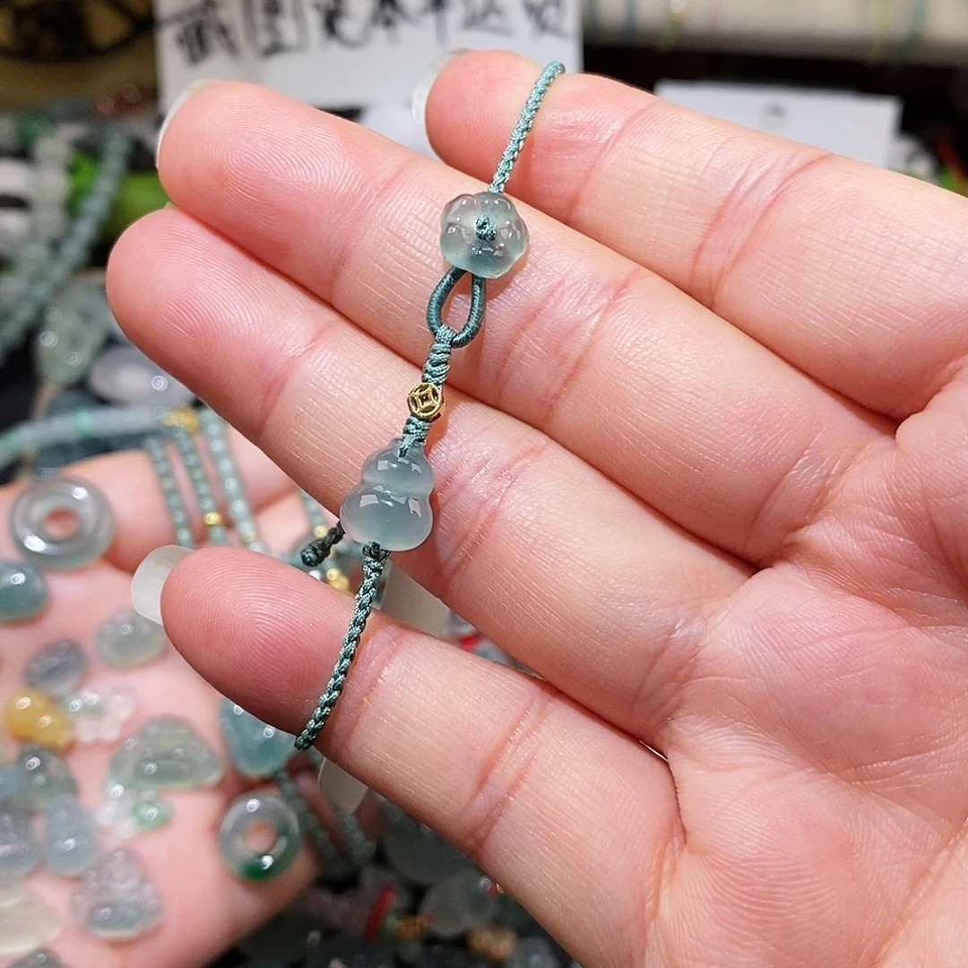 翡翠未镶嵌颈饰葫芦手绳15