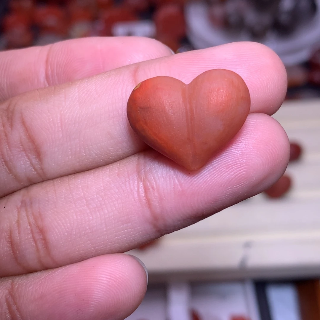 沐***月南红玛瑙未镶嵌珠宝半成品16