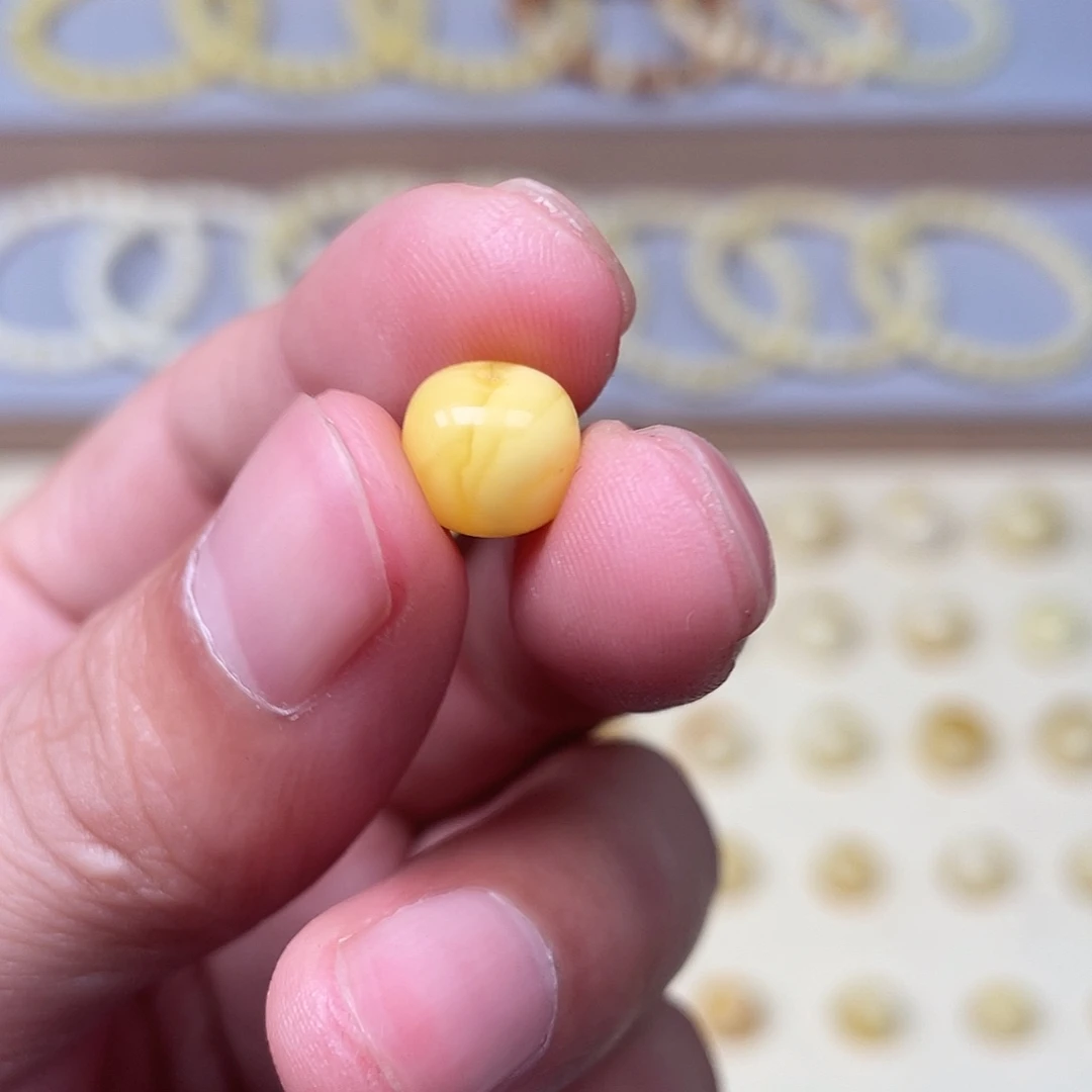 琥珀未镶嵌裸石单珠