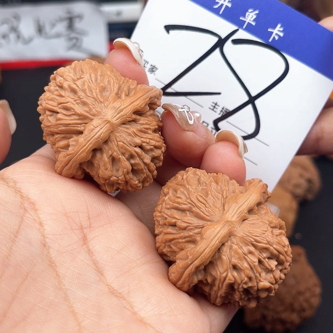 桃核吊坠闷白38+尺寸y