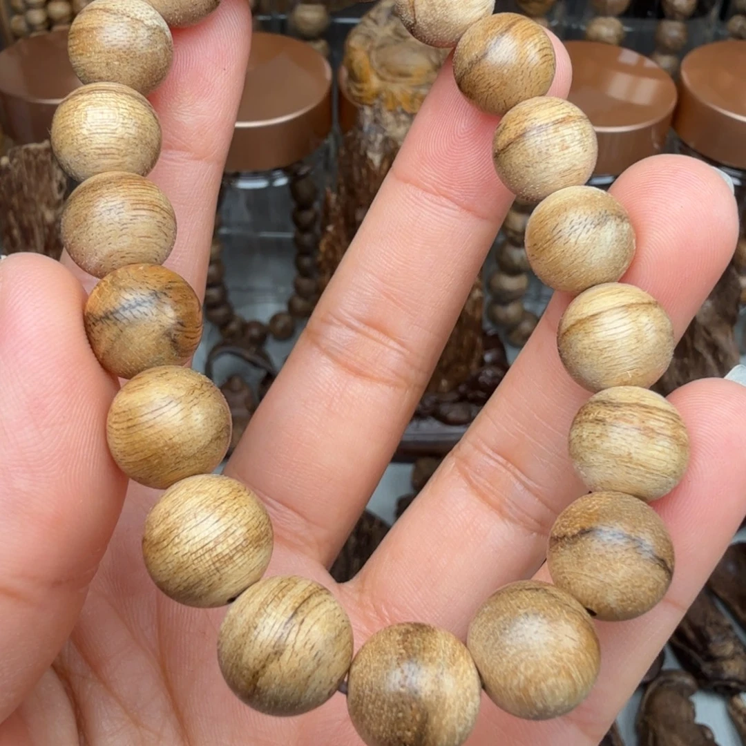 沉香沉香碎屑达拉干 1.1*7.8 克