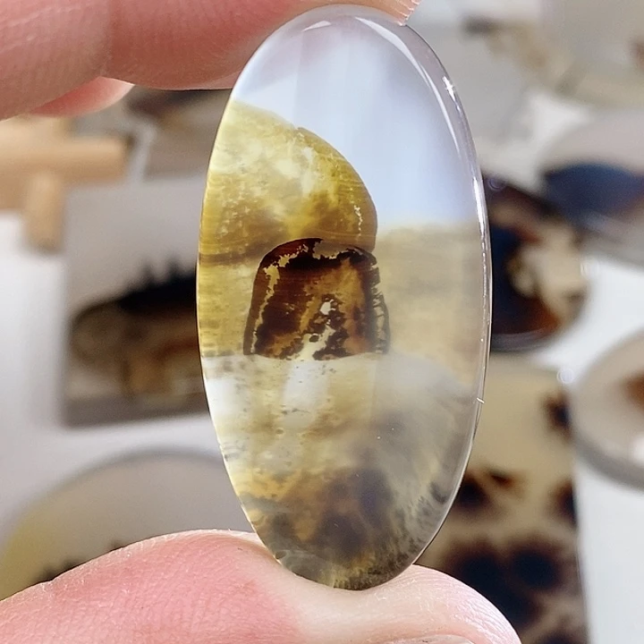 未镶嵌奇石玛瑙/玉髓平*