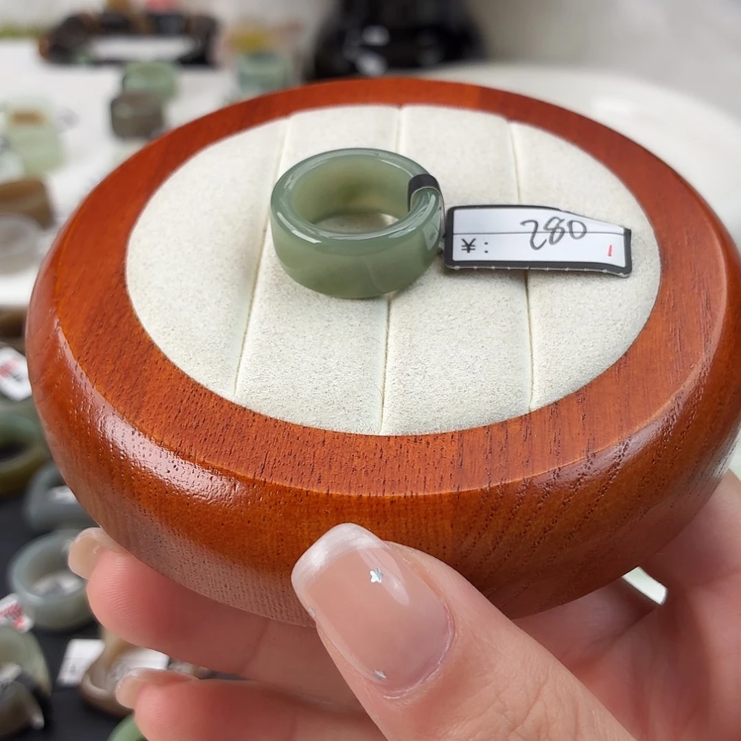 和田玉未镶嵌戒指Q29深湖水圆切内径16.3港码12