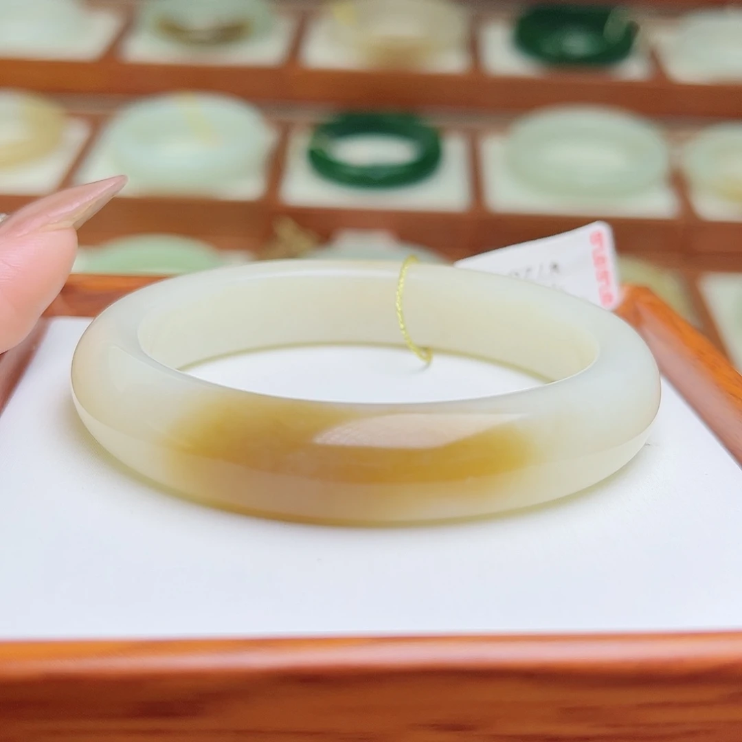 和田玉手镯未镶嵌50.9