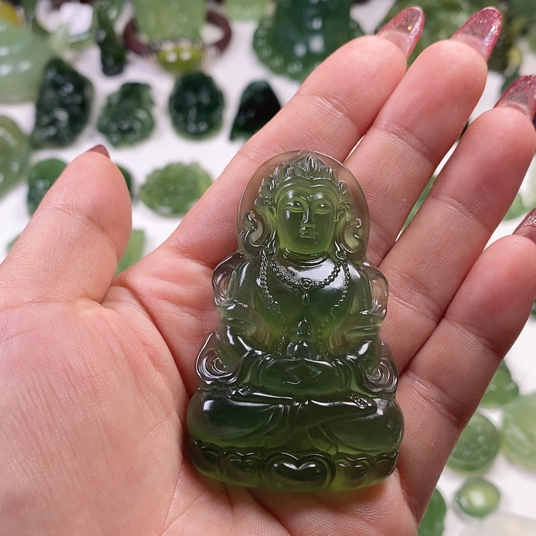 蛇纹石玉未镶嵌颈饰S****y