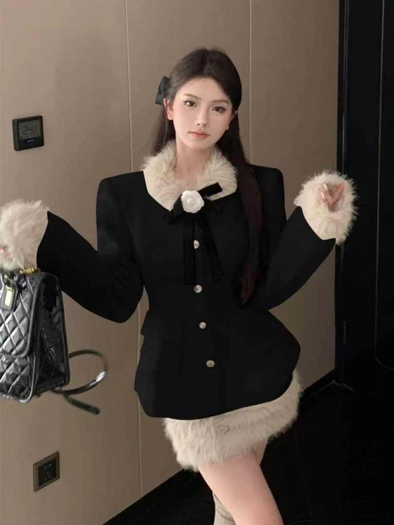 B16-2黑色“毛毛裙摆”短裙（3383）