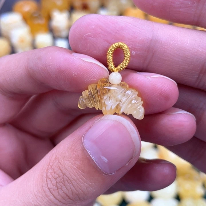 裸石琥珀未镶嵌蜜蜡