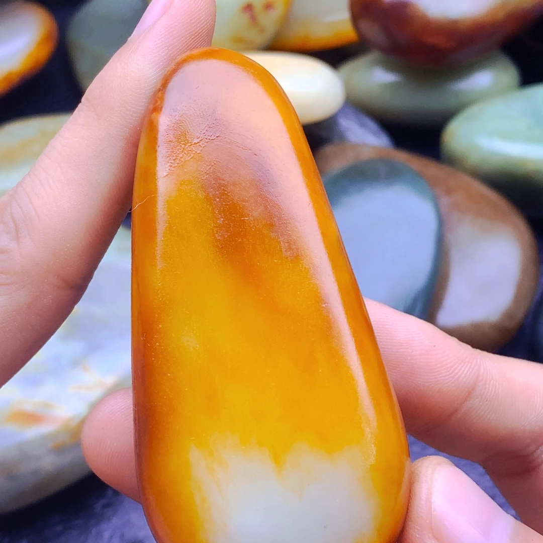 未镶嵌和田玉挂件