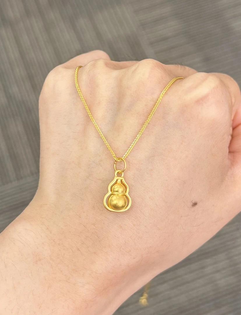 足金999 百搭葫芦（赠银项链）