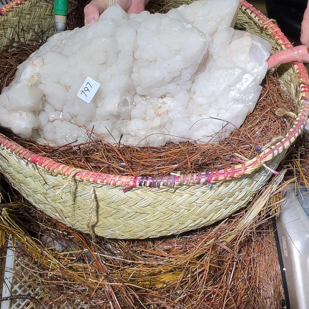 水晶摆件……未镶嵌噔****塔