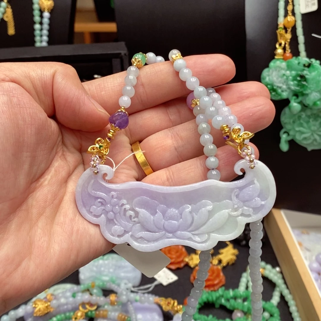 翡翠未镶嵌颈饰翡翠吊坠