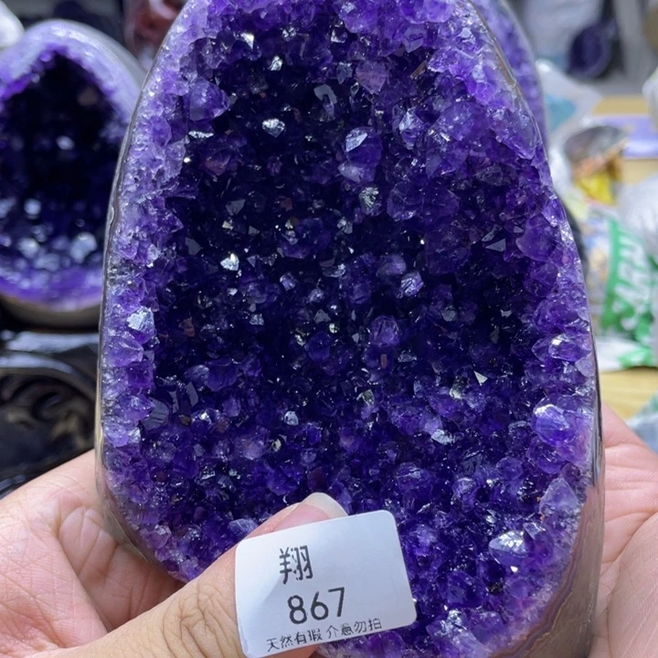 未镶嵌水晶大型摆件（非配饰）