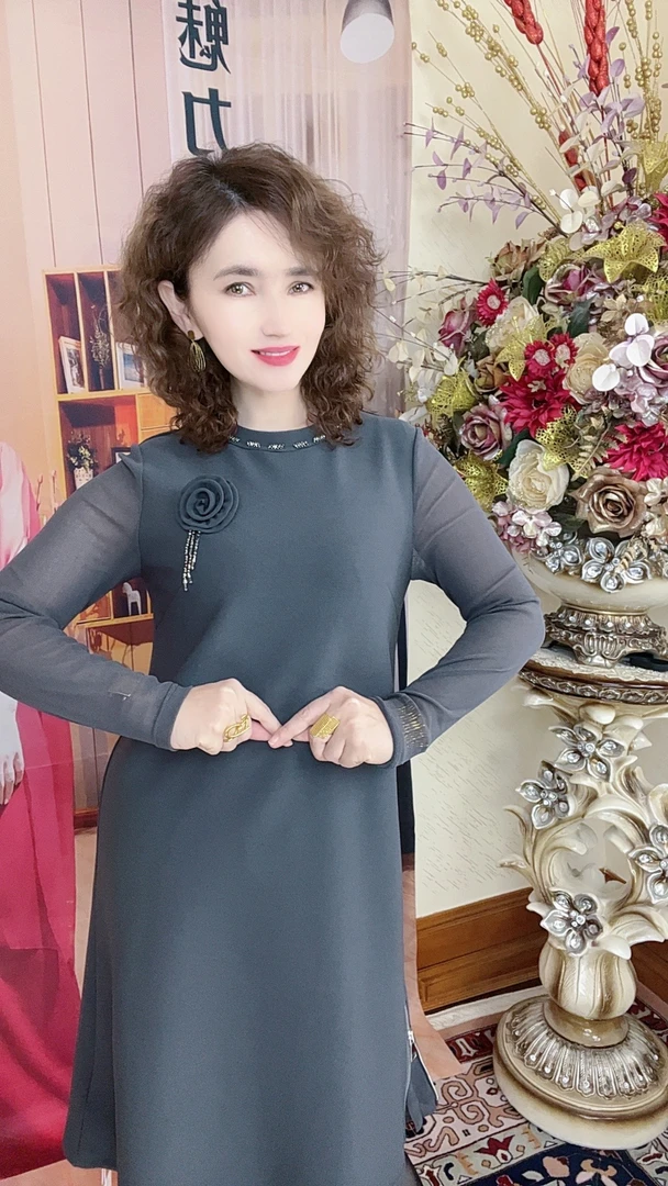 MODA KIZ秋冬季连衣裙网红拼接显瘦修身圆领气质长袖女士时尚