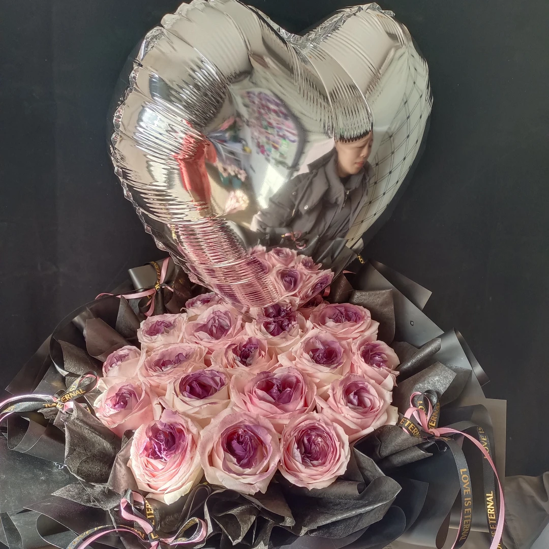 19朵乌梅紫酱玫瑰鲜花花束送花到家