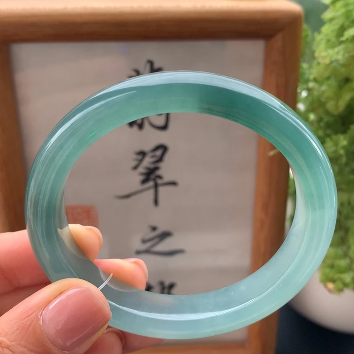 翡翠手镯未镶嵌翡翠手镯贵妃53
