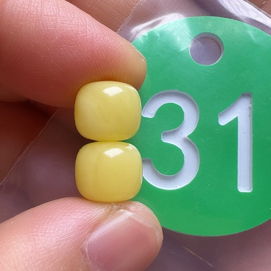 蜜蜡未镶嵌珠宝奇石9/8m m