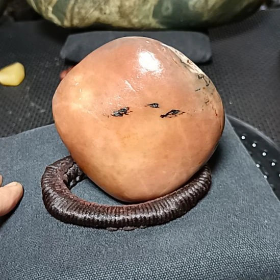 新疆金丝玉原石国画新疆金丝玉原石国画