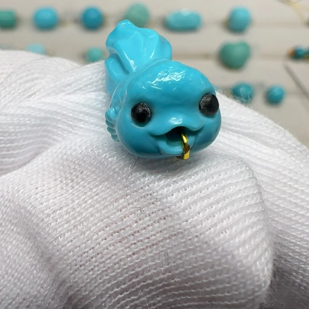 绿松石配饰未镶嵌