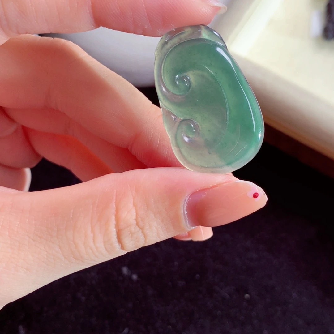 翡翠未镶嵌颈饰天然