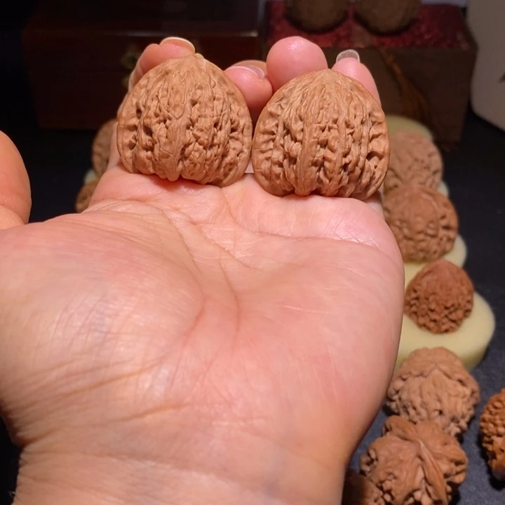 文玩核桃吊坠密纹35
