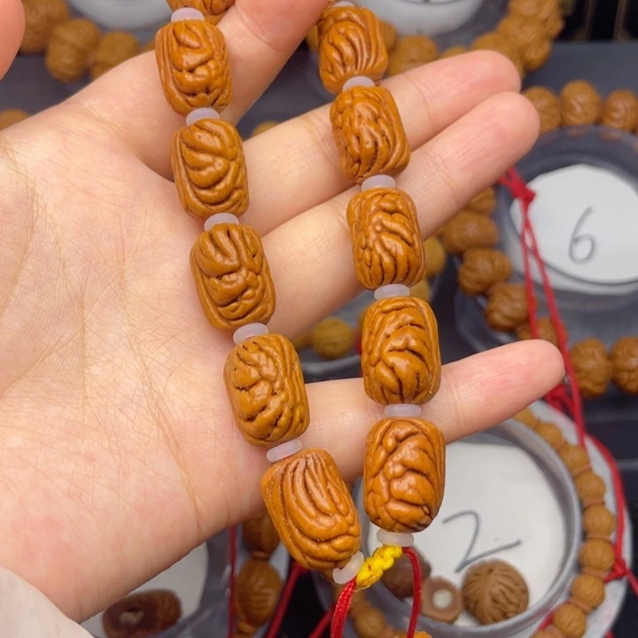 桃核吊坠异形金条