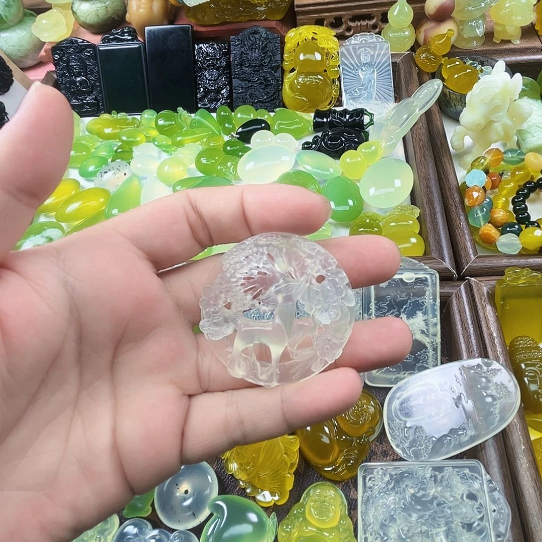 岫玉未镶嵌吊坠(不含链)