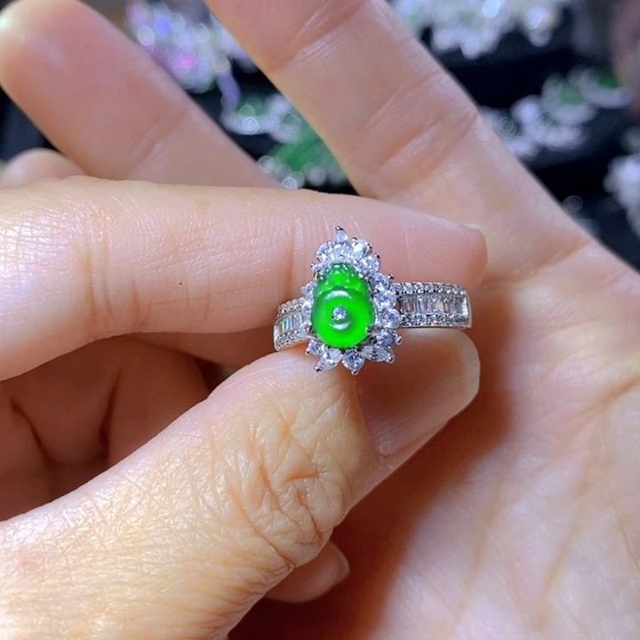 翡翠戒指银S925镶嵌天然翡翠