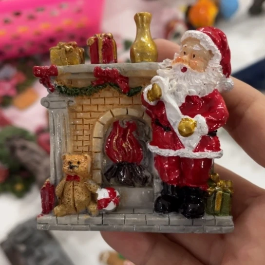 摆件               微瑕。