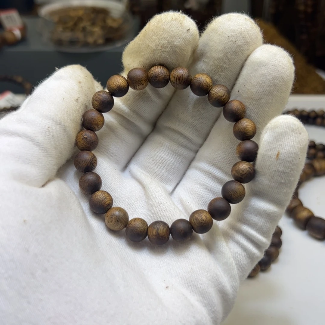 沉香手串圆珠单圈8mm