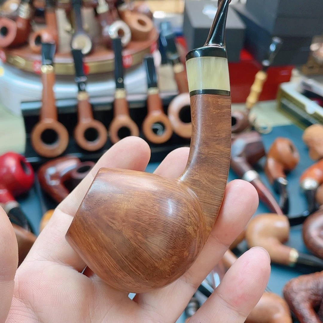 鸿***家哎克哈德斯通尔石楠木