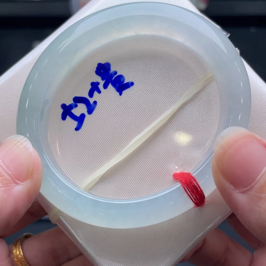 翡翠未镶嵌手镯翡翠手镯52