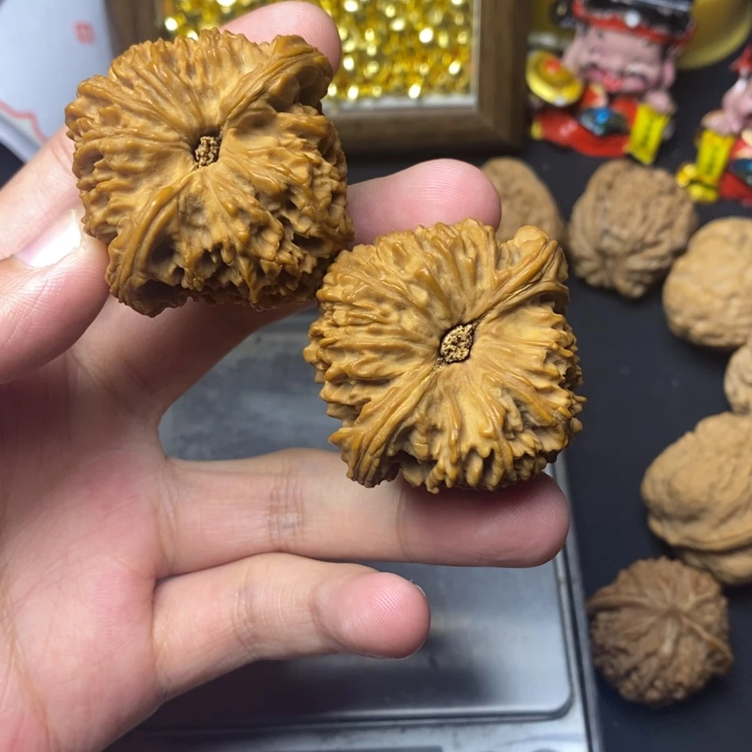 吊坠文玩核桃南疆