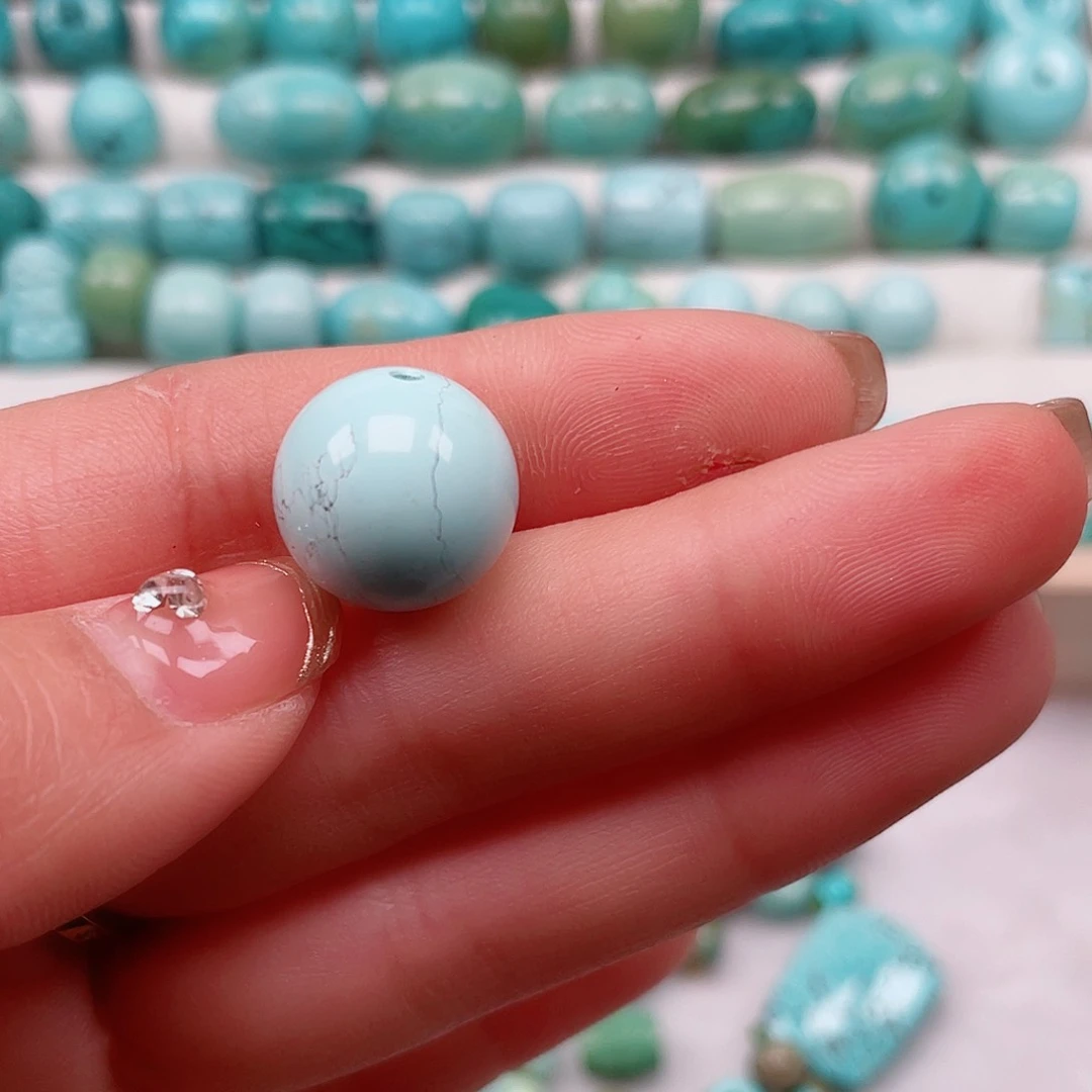 绿松石配饰未镶嵌吉**宝