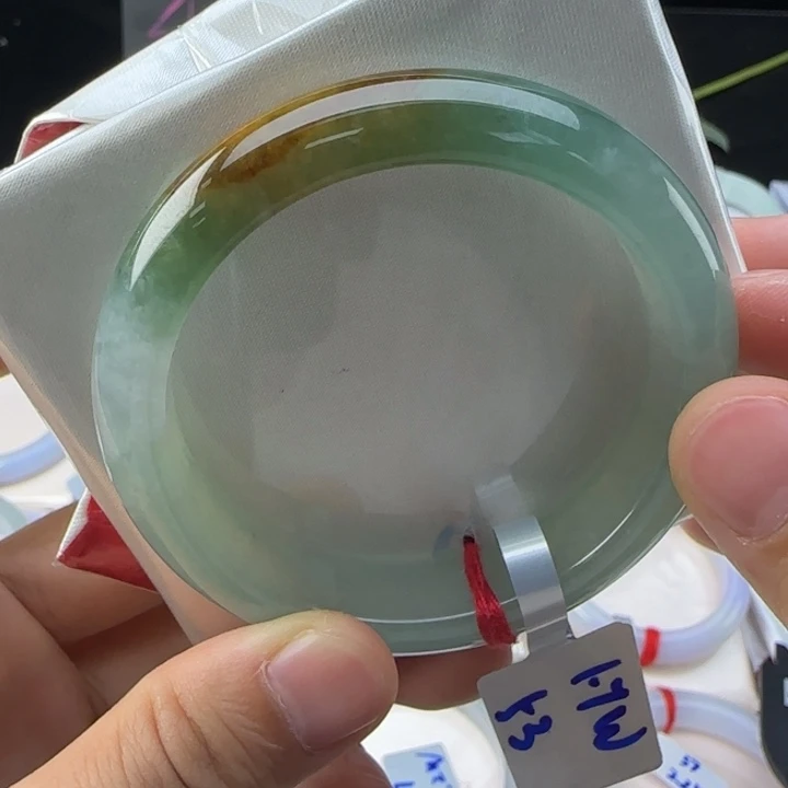 未镶嵌手镯翡翠翡翠手镯