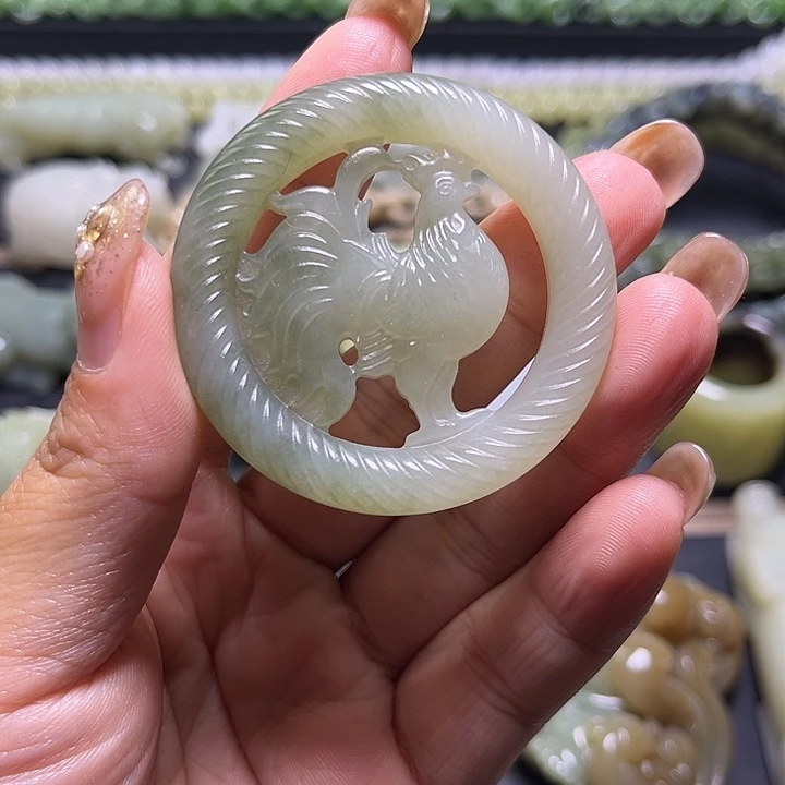 未镶嵌和田玉挂件